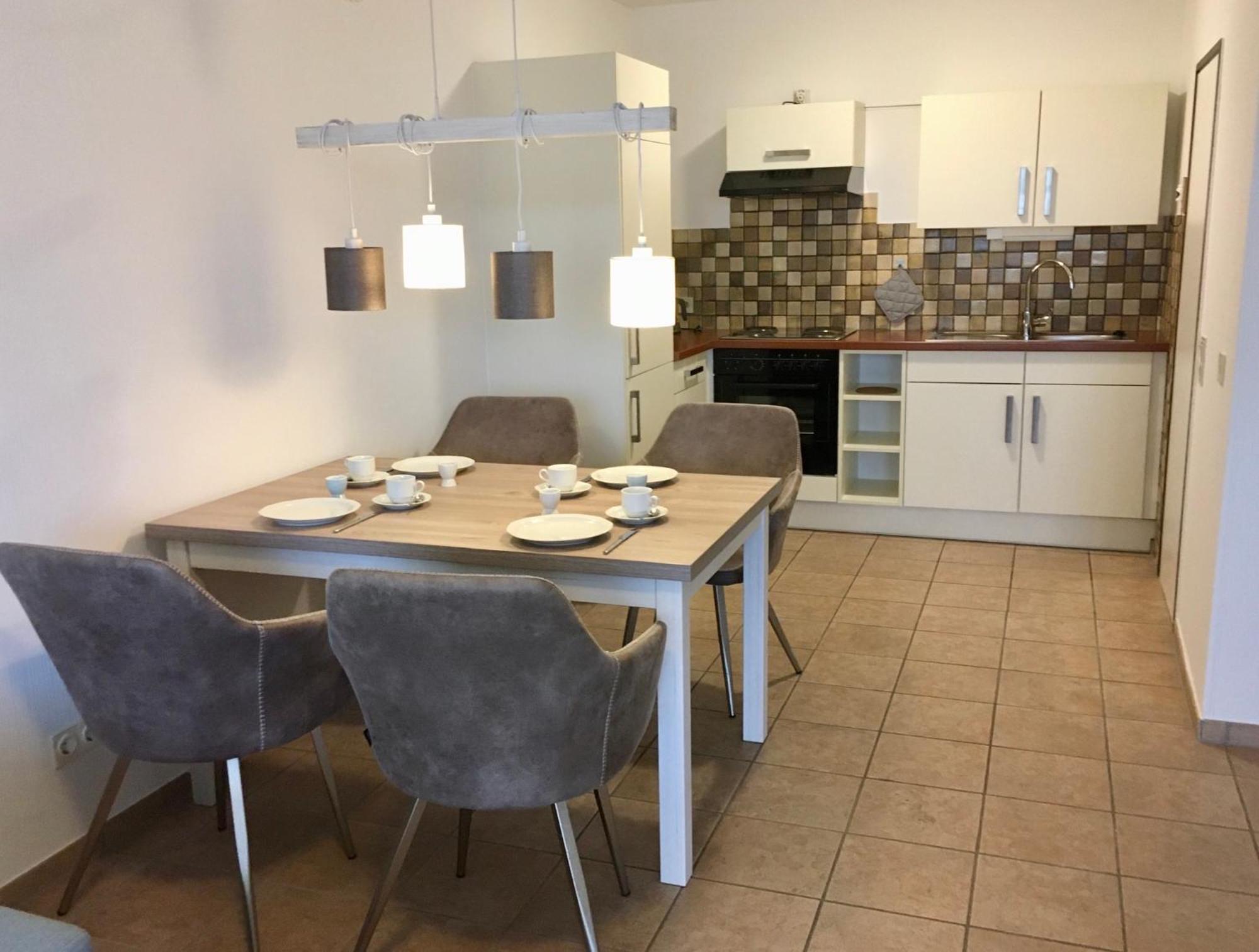 באד זאלצפלן Appartementresidenz Am Kurpark - Ferienwohnungen Mit Pool & Sauna & Garage חדר תמונה